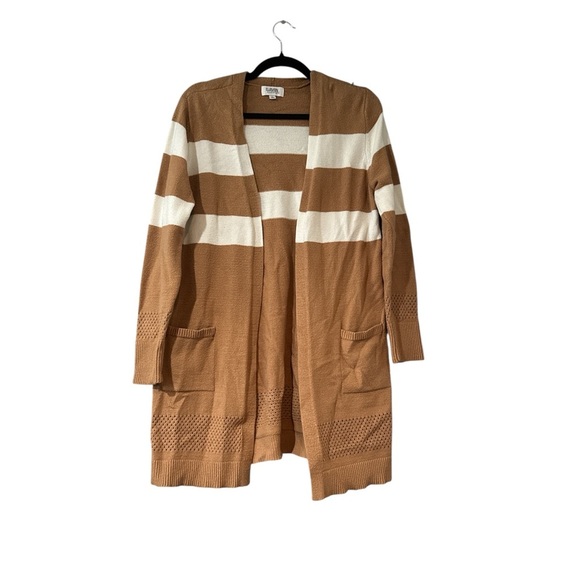 Elegant Tan and White Striped Cardigan - Picture 1 of 5